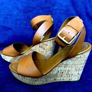 Brand new, Tommy Hilfiger brown wedge shoes in 8m.